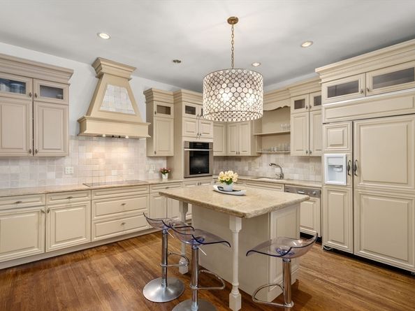113 Commonwealth Ave 3, Boston MA 02116