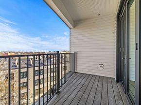 22 High Street PH13, Boston MA 02122