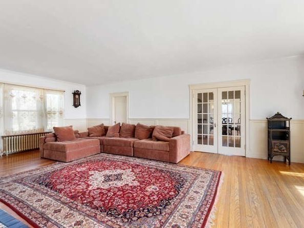 21 Bay View Dr, Swampscott MA 01907