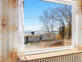 21 Bay View Dr, Swampscott MA 01907