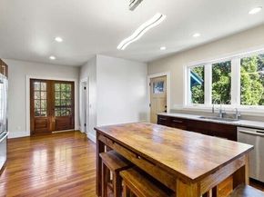 21 Bay View Dr, Swampscott MA 01907