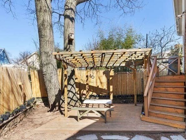 21 Bay View Dr, Swampscott MA 01907