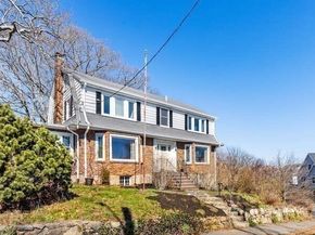 21 Bay View Dr, Swampscott MA 01907