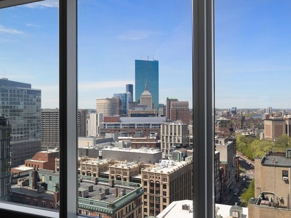 2 Avery St 24C, Boston MA 02111