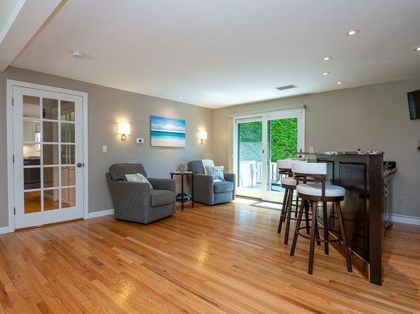 7 Wildwood Rd, Danvers MA 01923