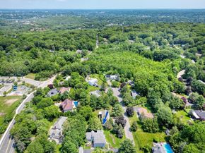 4 Aricia Ln, Winchester MA 01890