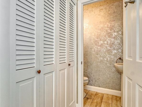 4 Aricia Ln, Winchester MA 01890
