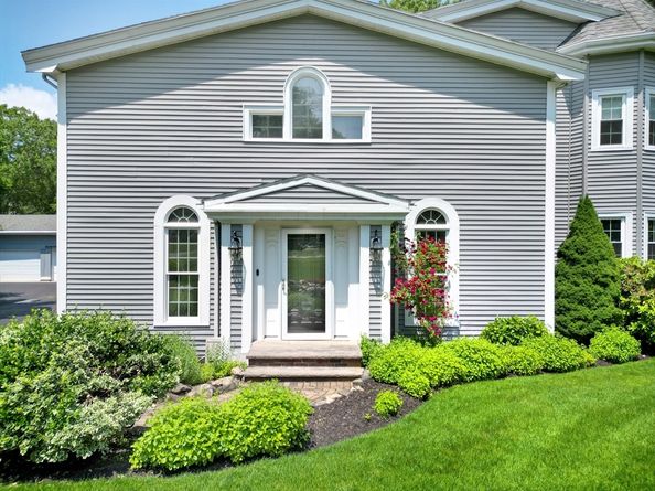 4 Aricia Ln, Winchester MA 01890
