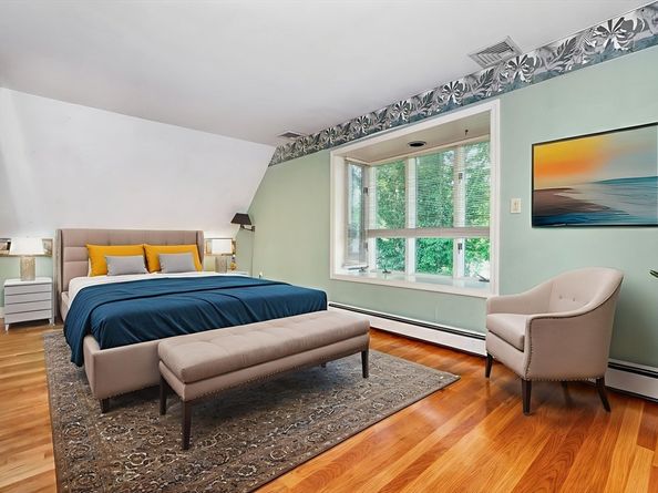 4 Aricia Ln, Winchester MA 01890