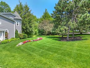 4 Aricia Ln, Winchester MA 01890