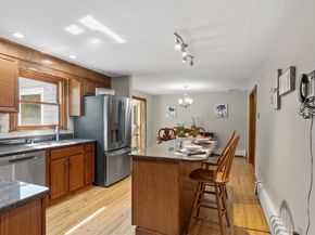 65 Martin Road, Tewksbury MA 01876
