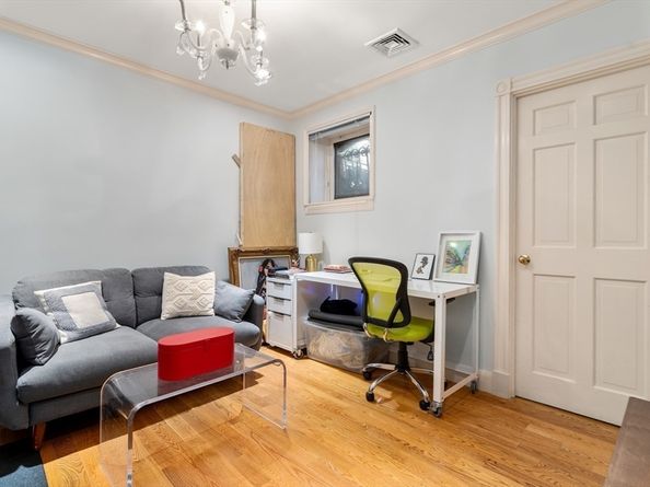 341 Beacon 2F, Boston MA 02116