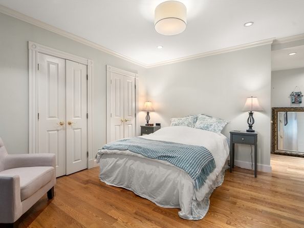 341 Beacon 2F, Boston MA 02116
