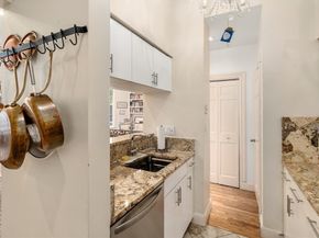 341 Beacon 2F, Boston MA 02116