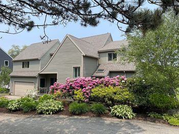 8 Barn Ln