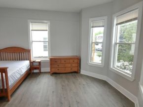 44 South St, Westborough MA 01581