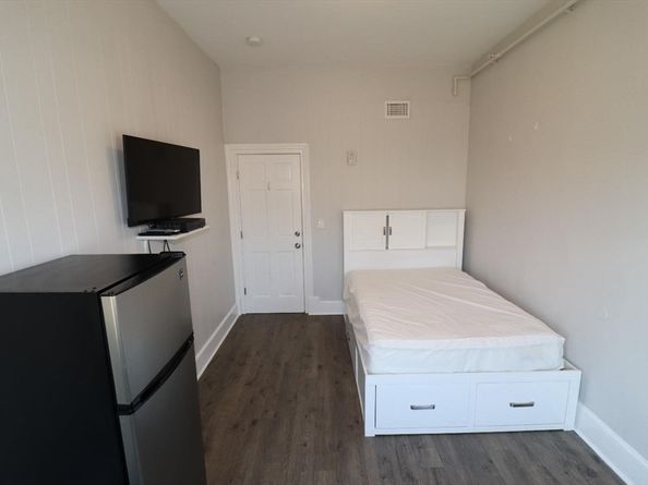 44 South St, Westborough MA 01581