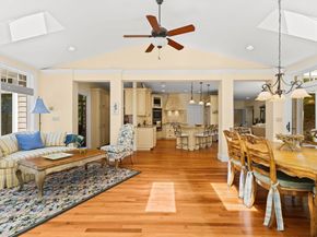 4 Furlong Cir, Lakeville MA 02347