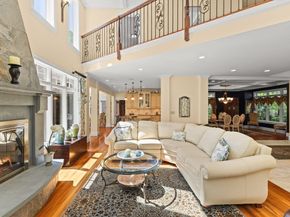 4 Furlong Cir, Lakeville MA 02347