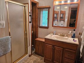 5 Sixth Drive, Brookfield MA 01506