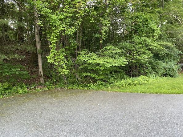 156 Brigham Hill Rd, Grafton MA 01536