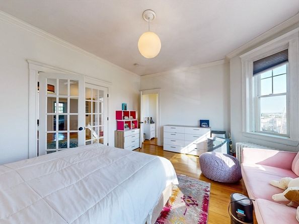 110 Bellingham St 3, Chelsea MA 02150