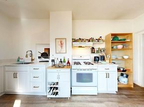 110 Bellingham St 3, Chelsea MA 02150