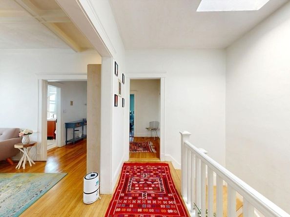 110 Bellingham St 3, Chelsea MA 02150