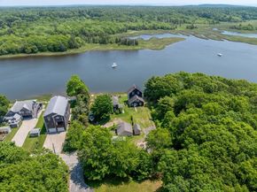 63 Oakdale Ave., Marion MA 02738