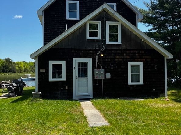 63 Oakdale Ave., Marion MA 02738
