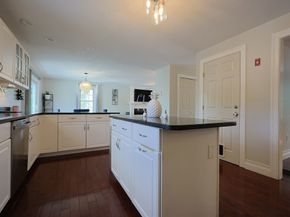 38 Etre Drive, Worcester MA 01604