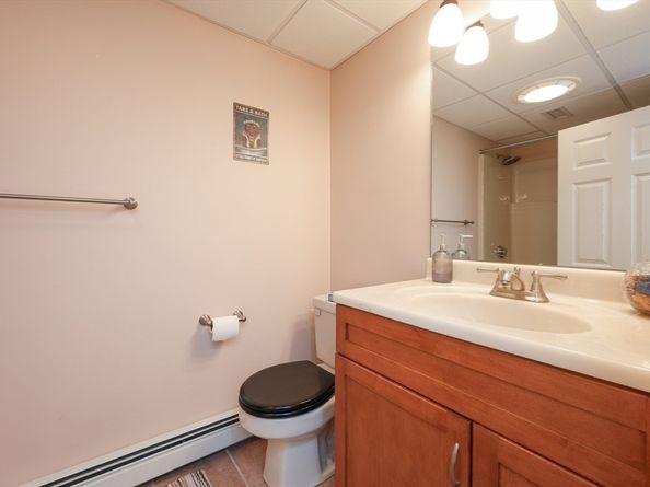 38 Etre Drive, Worcester MA 01604