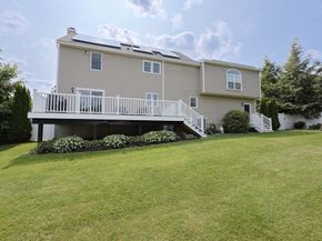 38 Etre Drive, Worcester MA 01604