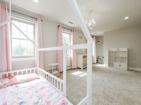 38 Etre Drive, Worcester MA 01604