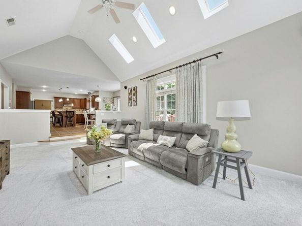 73 Pleasant Street, Northborough MA 01532