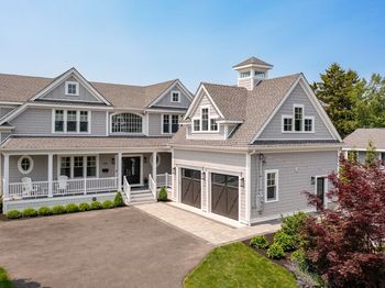 935 E. Squantum Street