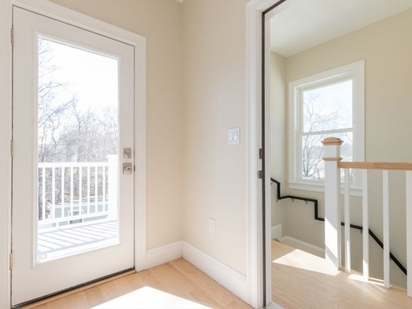 103-105 Neponset Ave, Boston MA 02131