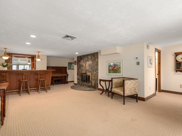 14 Frost Lane, Sudbury MA 01776