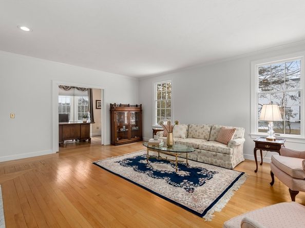 14 Frost Lane, Sudbury MA 01776