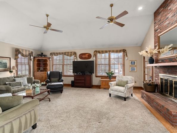 14 Frost Lane, Sudbury MA 01776