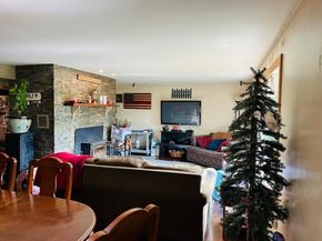 12 Crown St, Spencer MA 01562