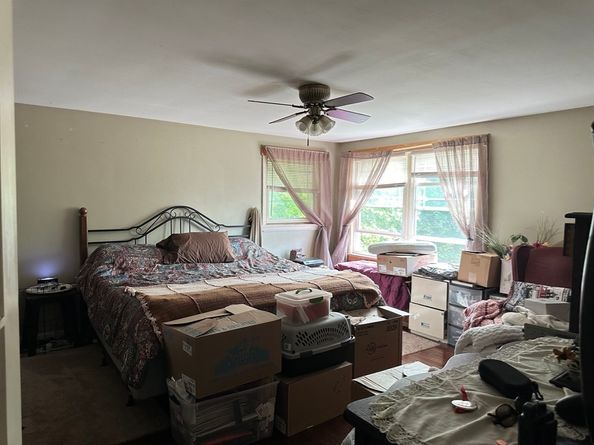 12 Crown St, Spencer MA 01562