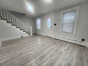 52 Glenwood Rd, Lynn MA 01904