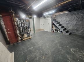 52 Glenwood Rd, Lynn MA 01904