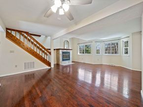 117 Tall Oaks Dr I, Weymouth MA 02190