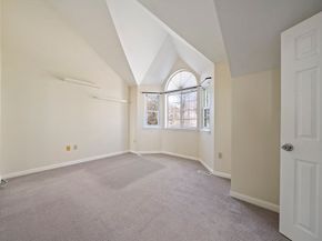 117 Tall Oaks Dr I, Weymouth MA 02190