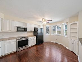 117 Tall Oaks Dr I, Weymouth MA 02190