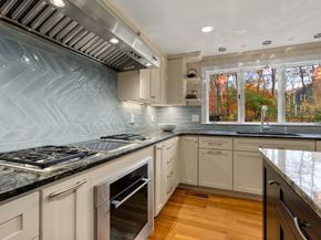 199 Country Rd, Weston MA 02493
