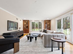 199 Country Rd, Weston MA 02493