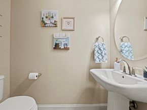 3 Sandpiper Green, Weymouth MA 02190